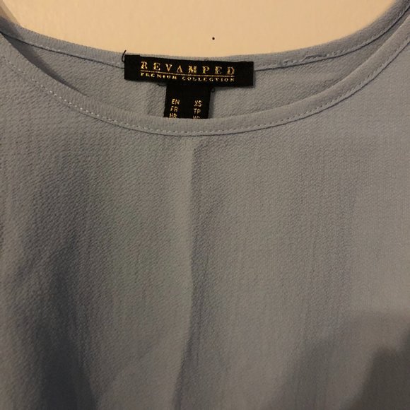 Tie Front Blouse - Picture 3 of 3